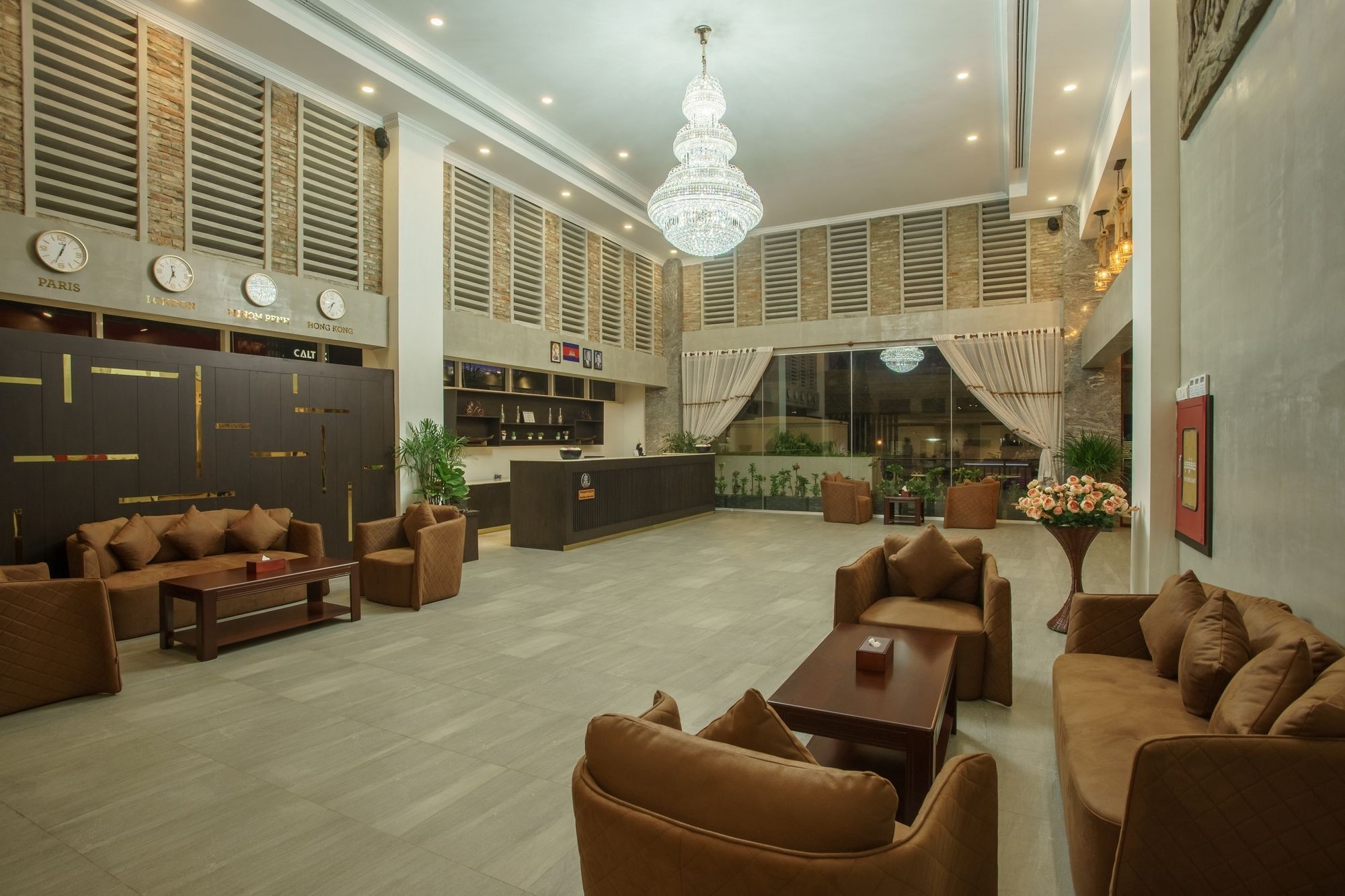Kuch Oudom Hotel Phnom Penh Exterior foto
